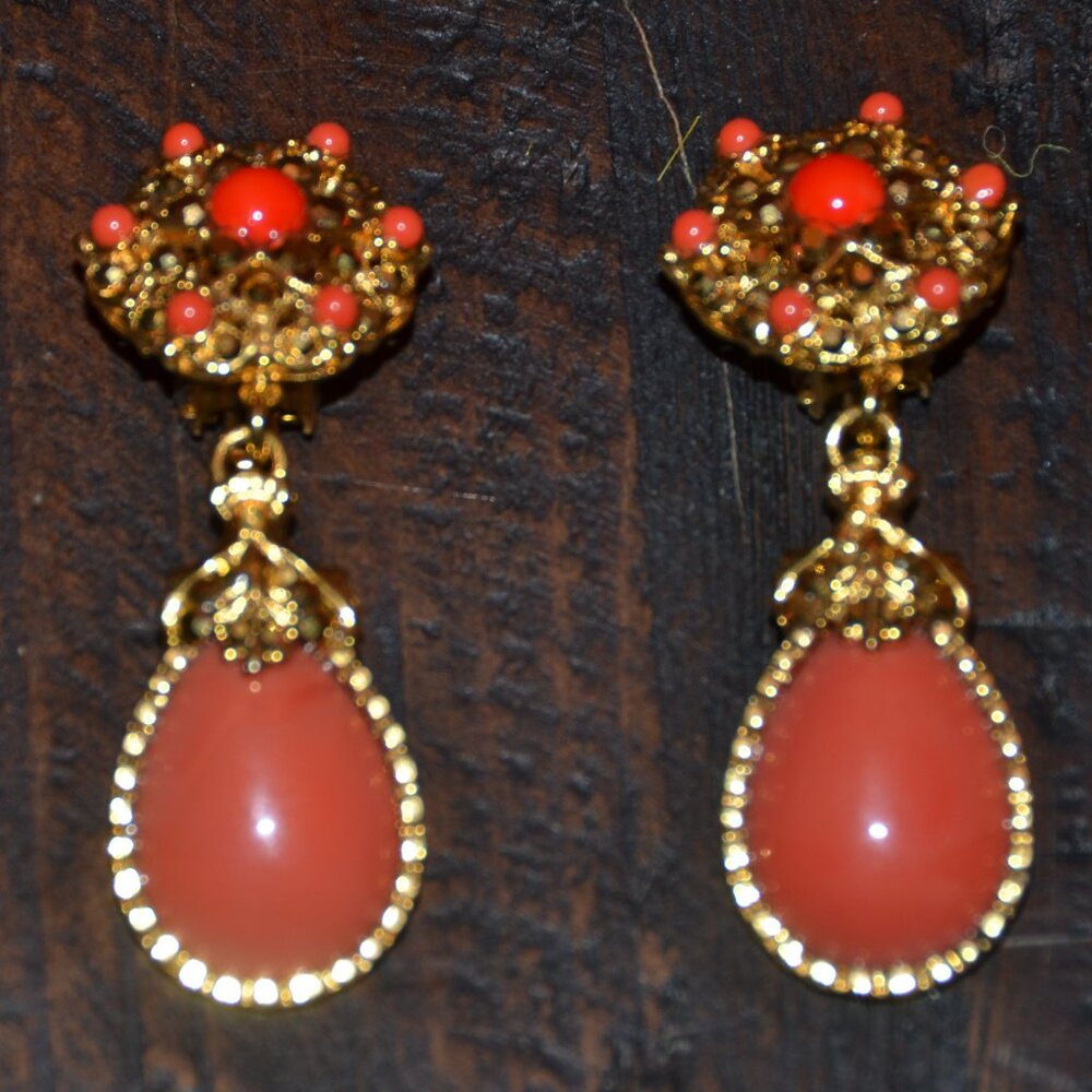 VINTAGE JOSE & MARIA BARRERA CORAL FLORAL TEAR DROP DANGLE CHANDELIER EARRINGS